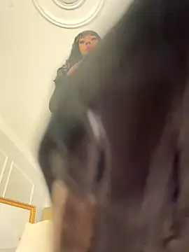 IsabellaDarrell_ts live sex cam