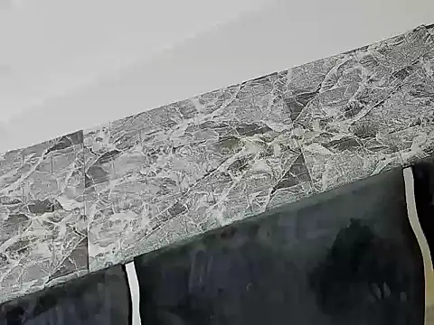 LailaAndOliver's cam snapshot