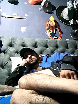 hairy_mannn live sex cam