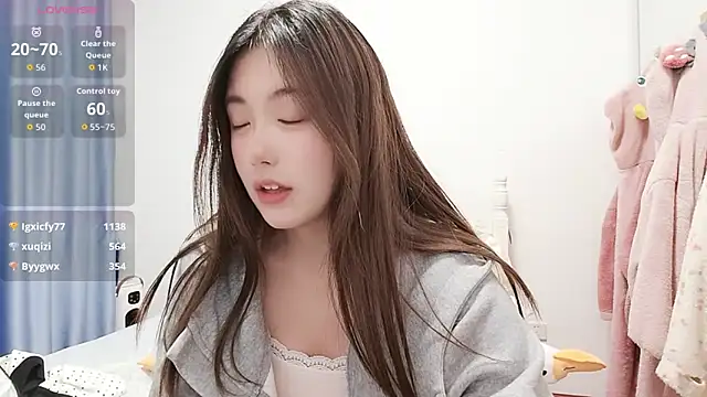 Luna_868 live sex cam