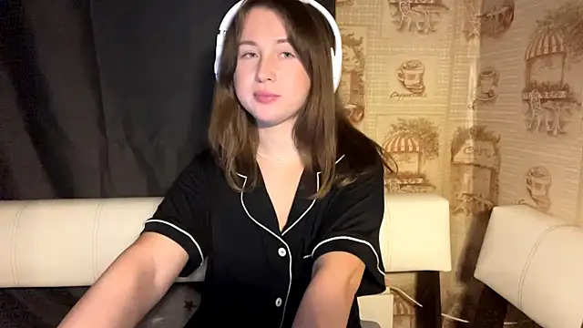 Tessa_Muse's cam snapshot