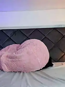 LunaaCurly's cam snapshot