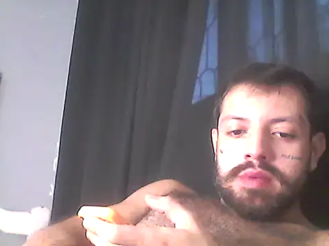 Luccaskonig live sex cam