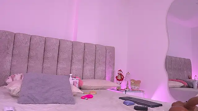 sam_lewins's cam snapshot