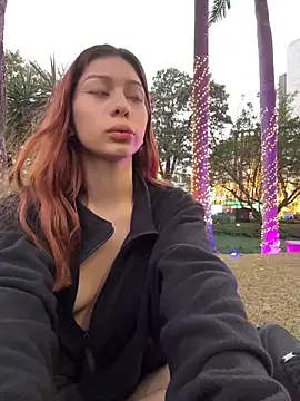 BABY-MELODY69's cam snapshot