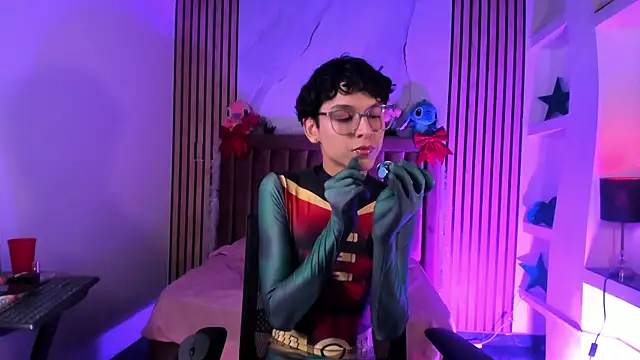 SthepanodiMonaco's cam snapshot