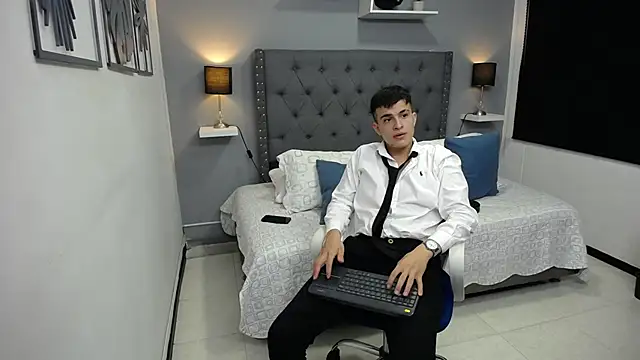 massimo_greco_'s cam snapshot