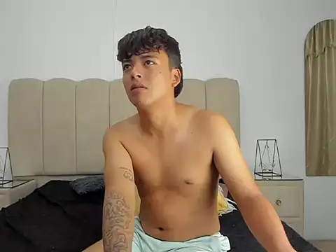 LiamANDJordan's cam snapshot