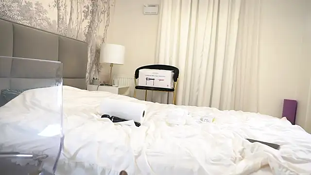 Miss69Ri99 live sex cam