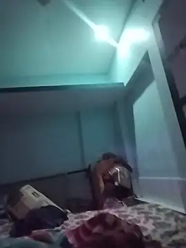 Raja_studio's web cam