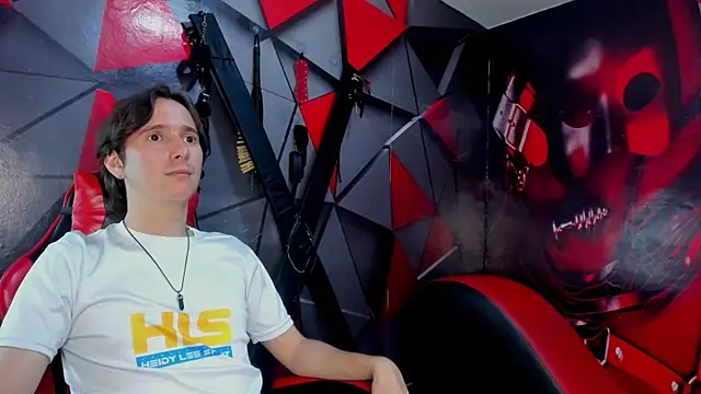 Aaron_LatinMen2's cam snapshot