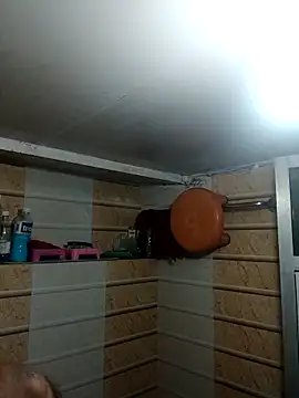 carria_homes's cam snapshot