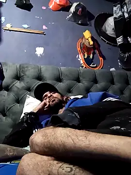 hairy_mannn's cam snapshot