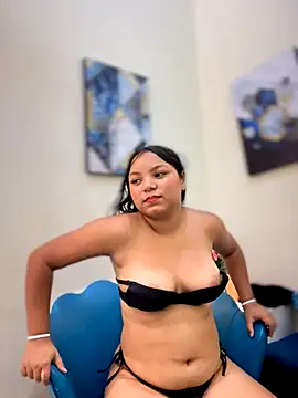 KiraReign's cam snapshot