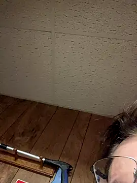 Tonybaloney1972 live sex cam