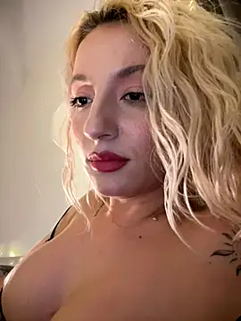 Ella_Charm live sex cam