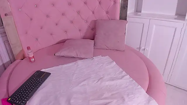 victoria_slam's cam snapshot