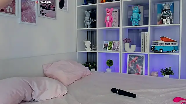 Emilyrighter1 live sex cam