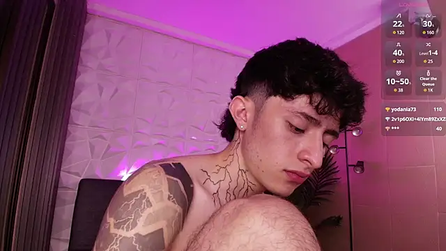 troy_rouge live sex cam