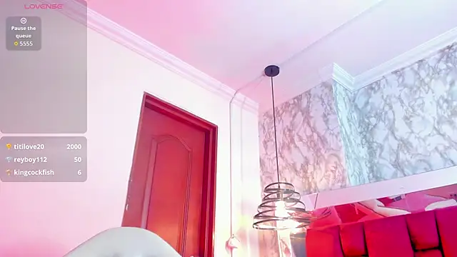 Sheilly_brown's cam snapshot