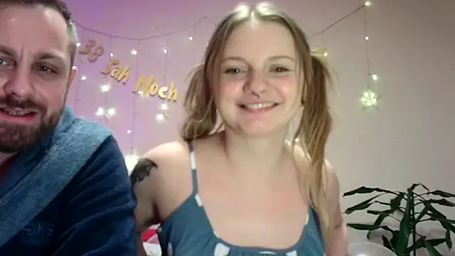 MichelleVibes18's cam snapshot