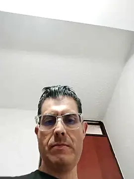 Fuegosutil's cam snapshot