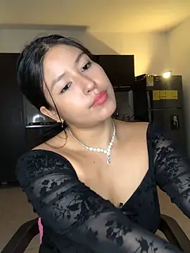 EmmaRossem's cam snapshot