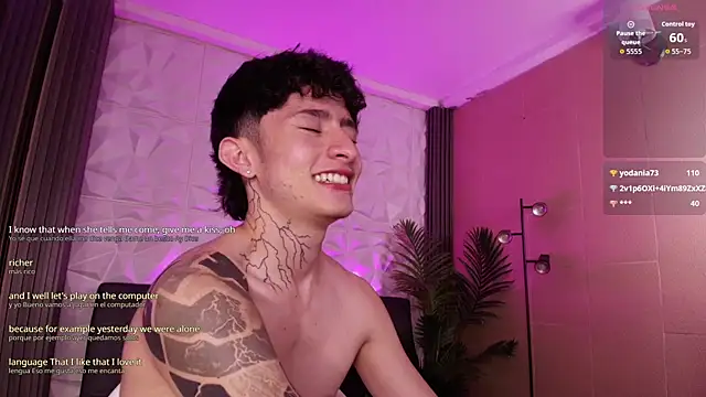 troy_rouge live sex cam