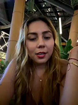 Sirel_'s cam snapshot