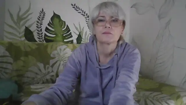 Catty_Lady's cam snapshot