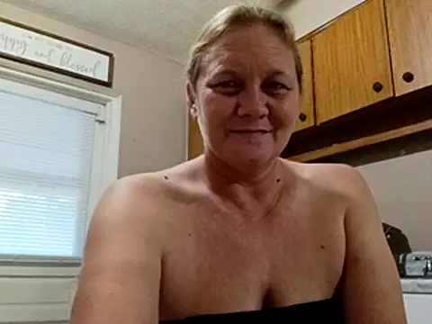 wetnwildforyou's cam snapshot