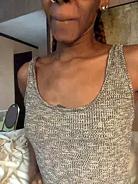 Jasmine_FullsShine's cam snapshot