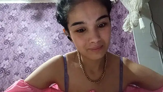 AylinBlush's cam snapshot