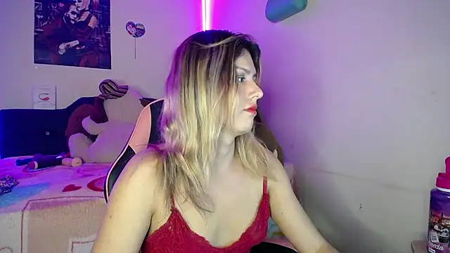 yuliana_19 live sex cam