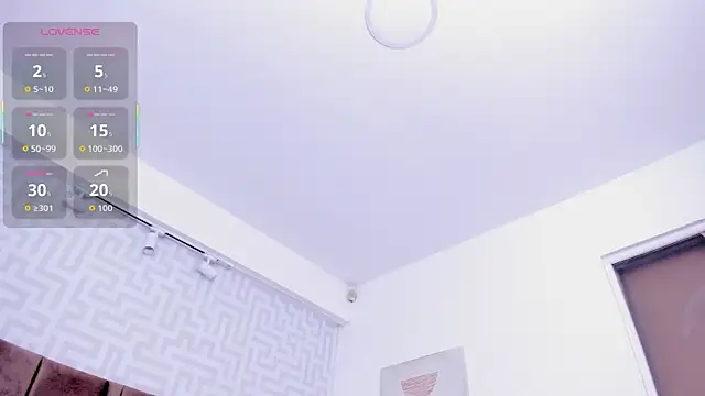 naishaa_'s cam snapshot