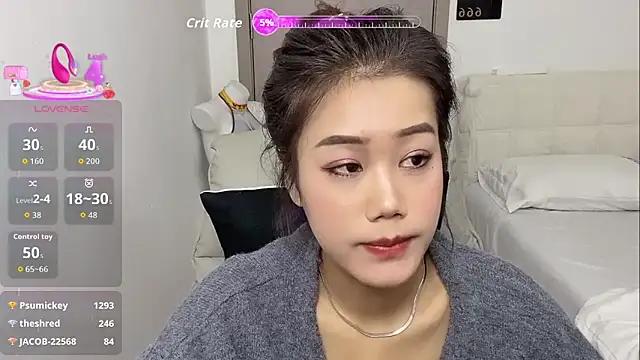 Bella-LL live sex cam