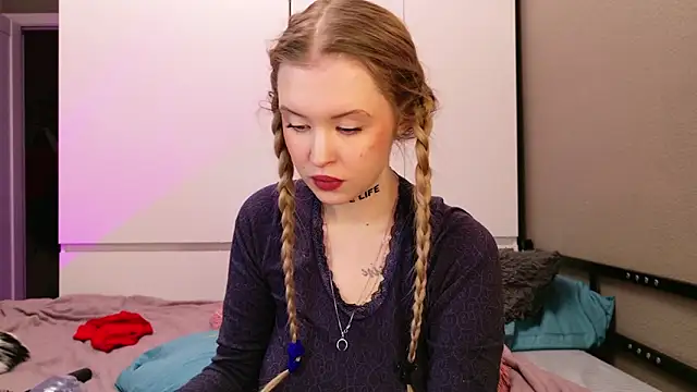 candy_kattee's cam snapshot