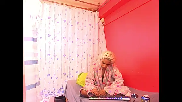 indiansumaya's cam snapshot