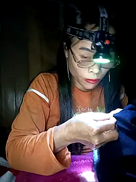 CoMay003's cam snapshot