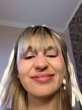 bigbabykiki live sex cam