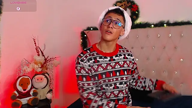 SalvadorFit live sex cam