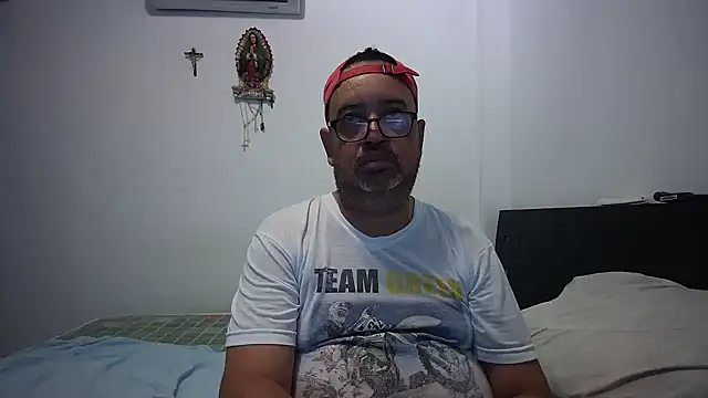 djtomxxx2777's cam snapshot