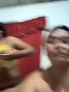 Horny-Mommy-Dirty live sex cam