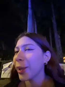 BABY-MELODY69's cam snapshot