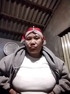 Linhcutex's cam snapshot