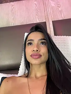 Bella_Smiith_ live sex cam