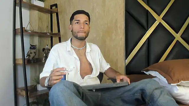 Thiagoferreti live sex cam