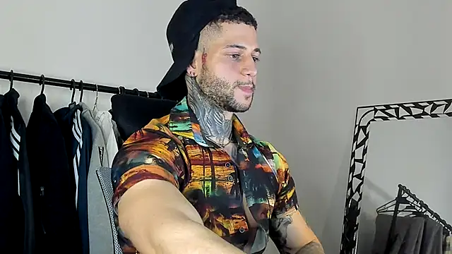 _jamesleandros1 live sex cam