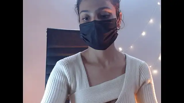 _kamyaa09 live sex cam