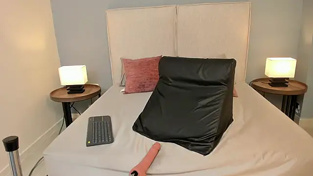 latinamilff's cam snapshot